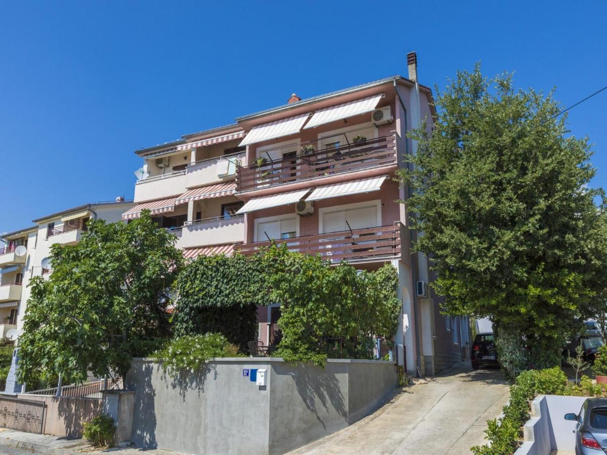 Apartment HERIBAN Crikvenica Buitenkant foto